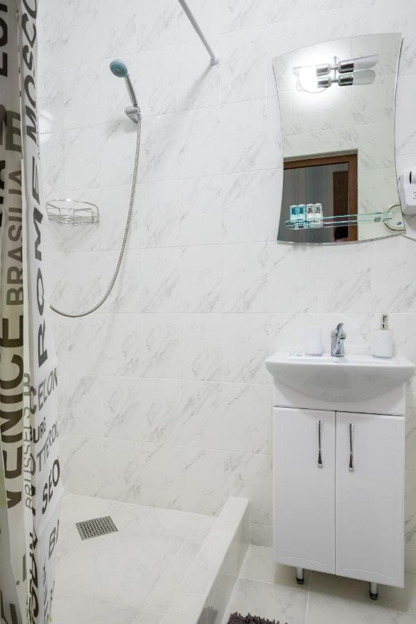 Апартаменти В Старому Місті Sweet House Kamianets-Podilskyi Ngoại thất bức ảnh